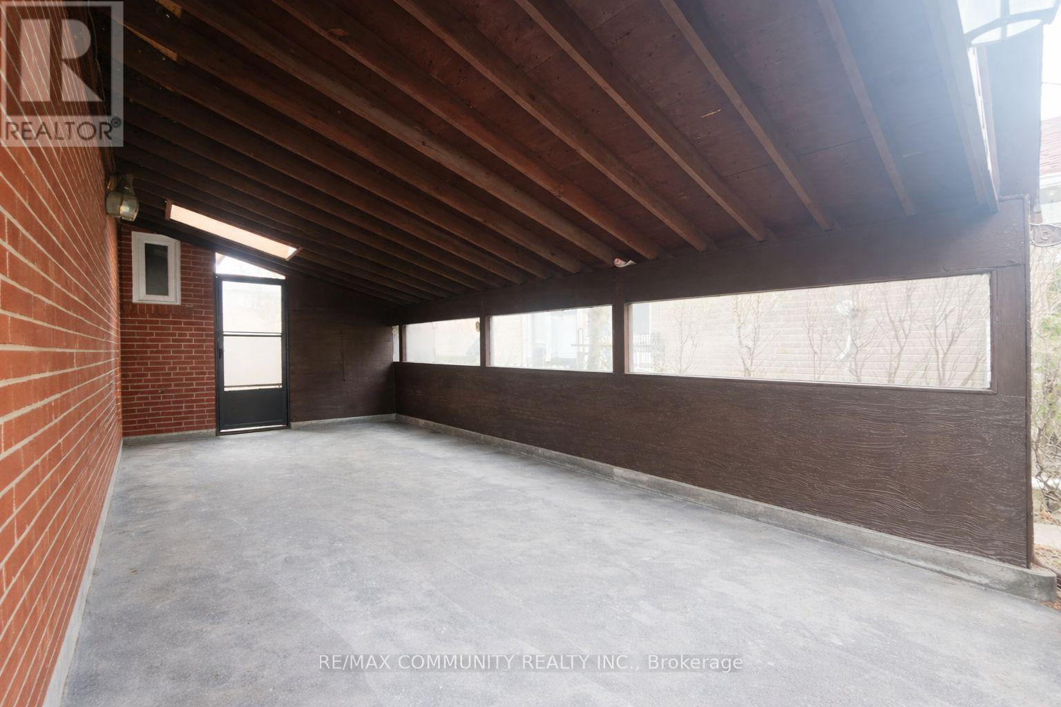 Main - 70 Brantwood Drive, Toronto, Ontario  M1H 2G6 - Photo 3 - E12947476