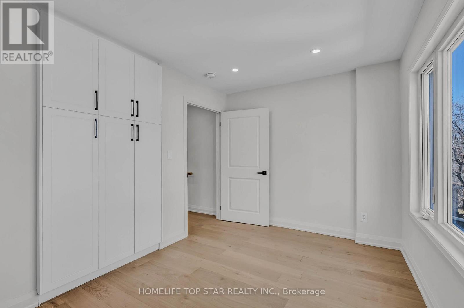 56 Mortimer Avenue, Toronto, Ontario  M4K 2A1 - Photo 25 - E12947486