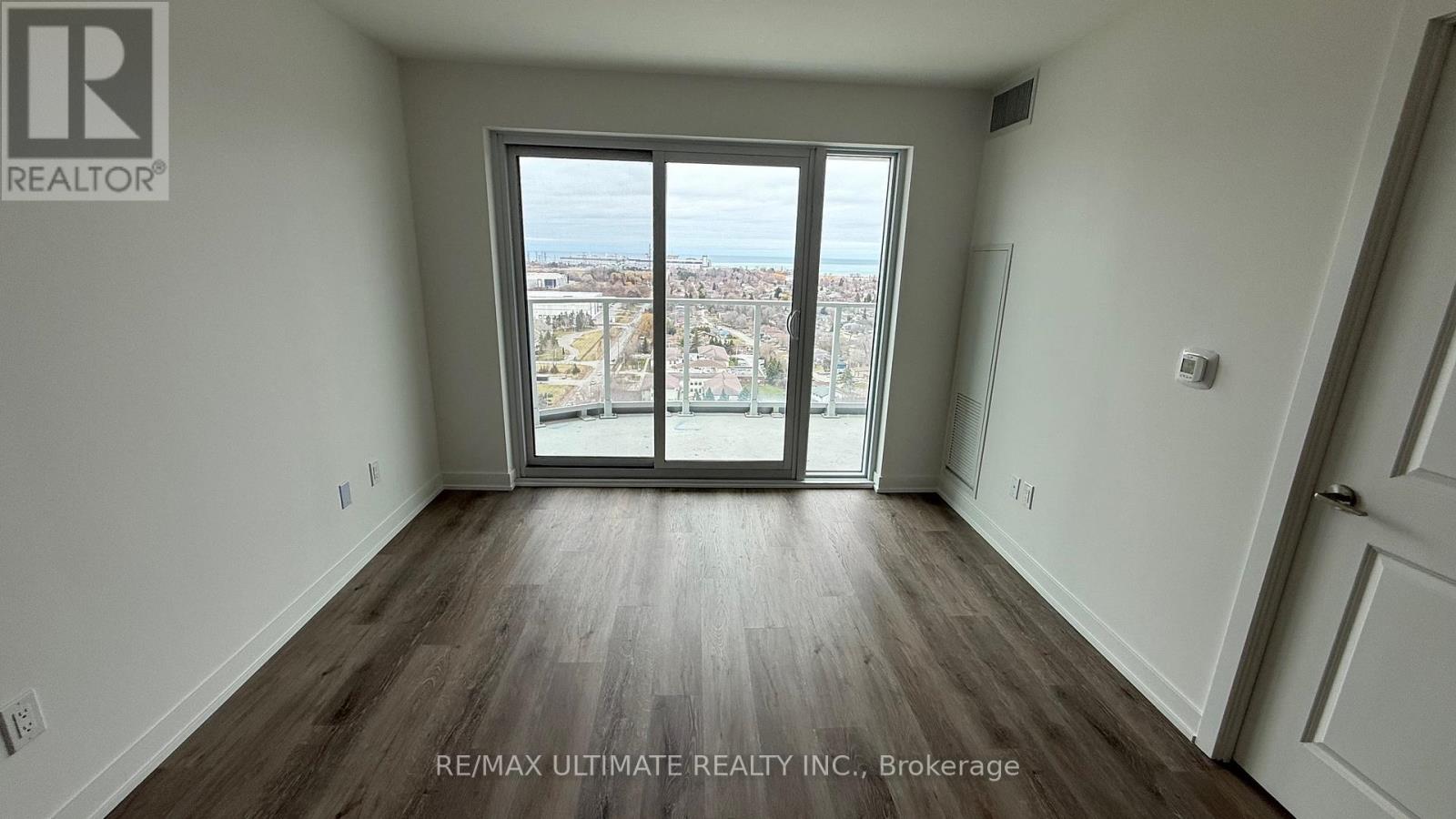 2105 - 1010 Sandy Beach Road, Pickering, Ontario  L1W 3V9 - Photo 11 - E12947548