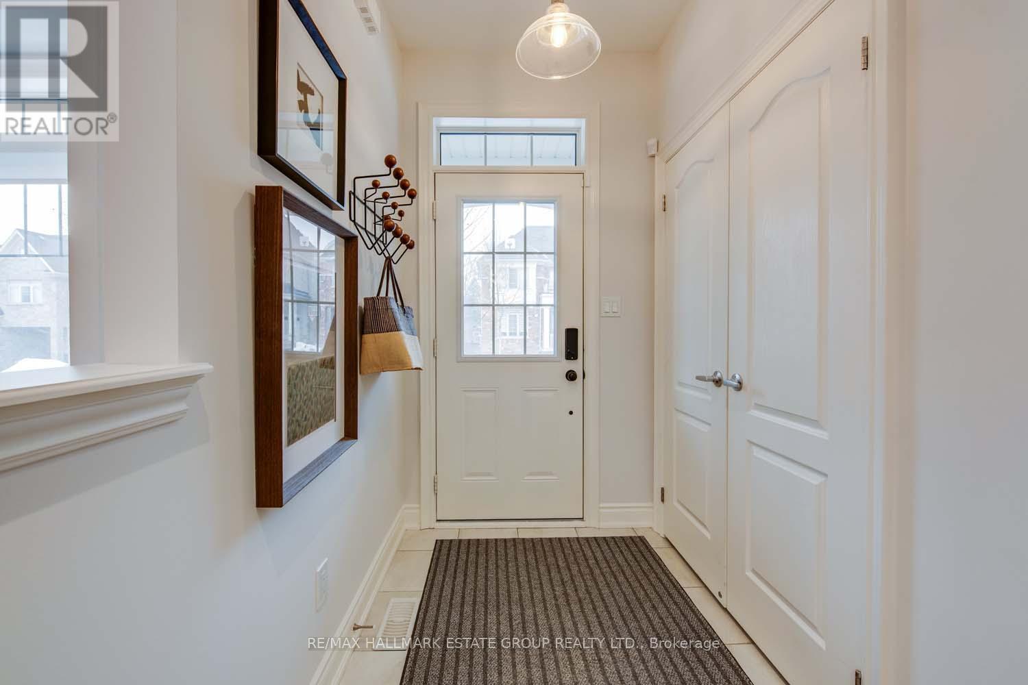 17 Culloden Court, Toronto, Ontario  M1C 0E9 - Photo 4 - E12947678