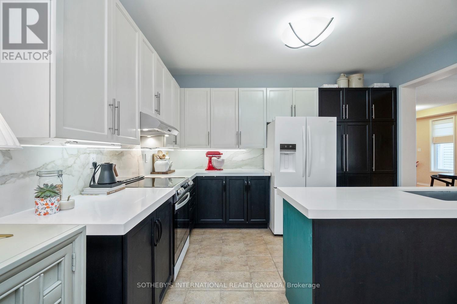 114 Strandmore Circle, Whitby, Ontario  L1M 0C2 - Photo 16 - E12947710