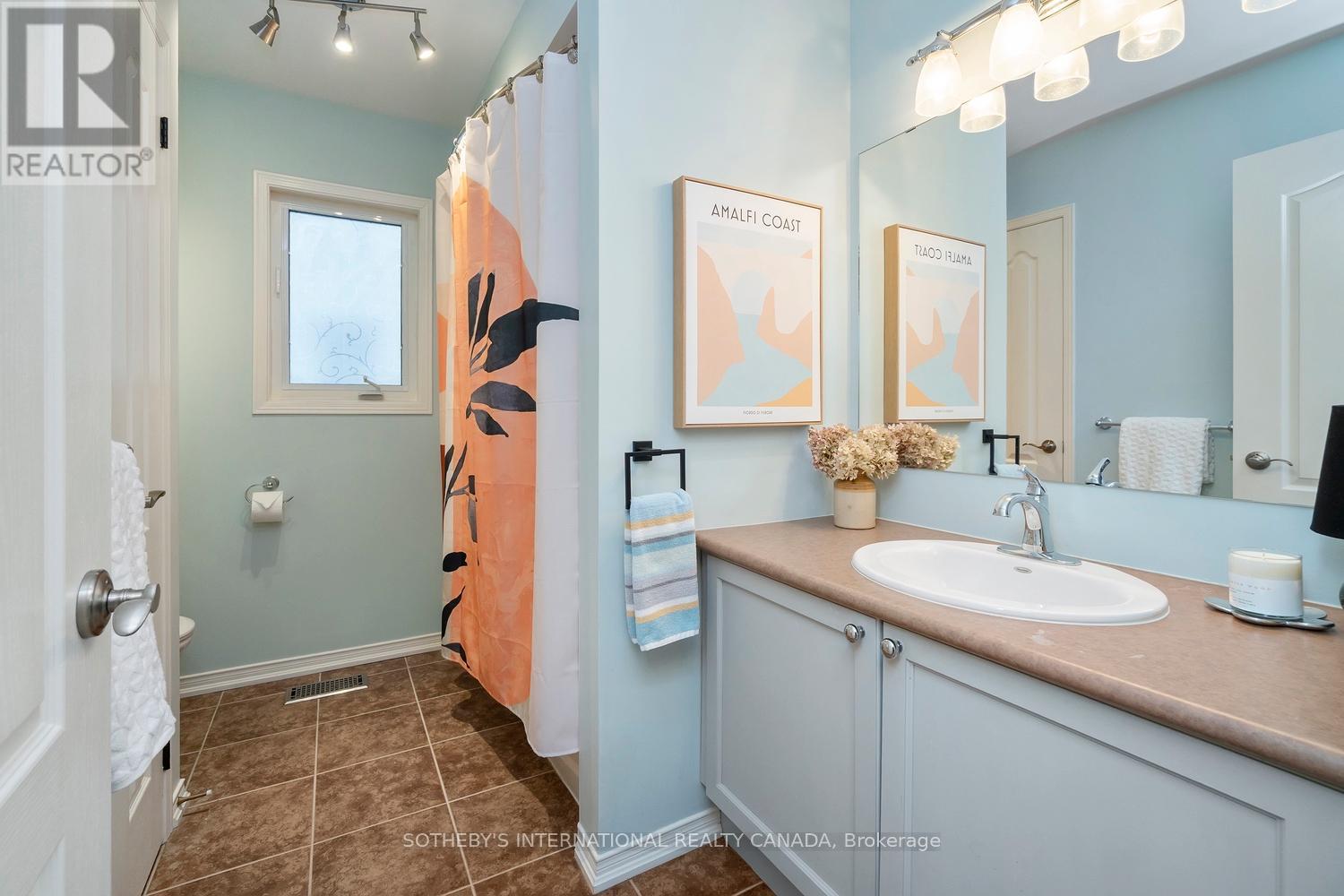 114 Strandmore Circle, Whitby, Ontario  L1M 0C2 - Photo 42 - E12947710