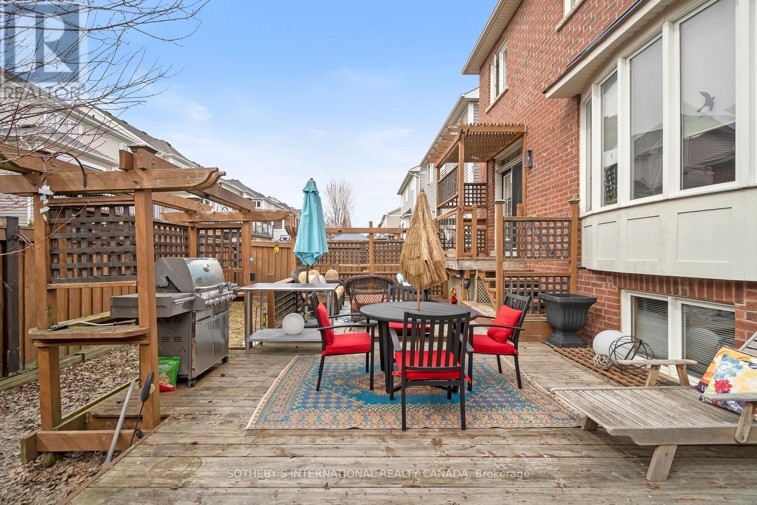 114 Strandmore Circle, Whitby, Ontario  L1M 0C2 - Photo 49 - E12947710