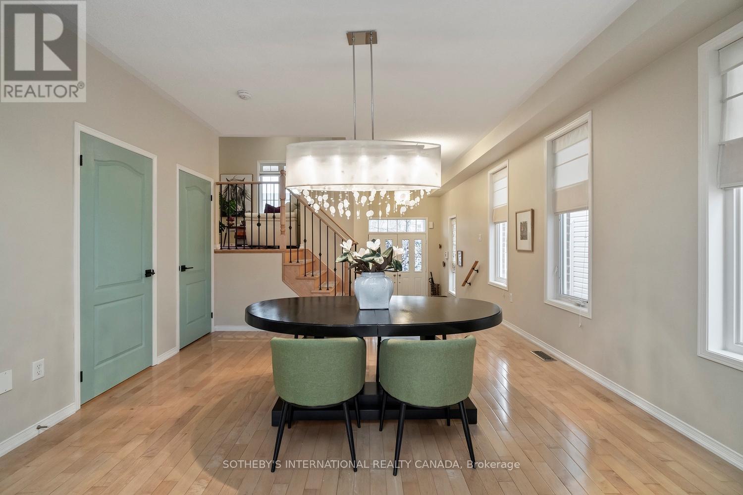 114 Strandmore Circle, Whitby, Ontario  L1M 0C2 - Photo 8 - E12947710