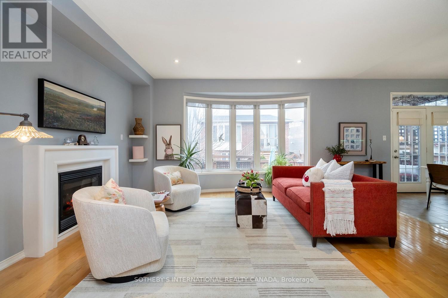 114 Strandmore Circle, Whitby, Ontario  L1M 0C2 - Photo 9 - E12947710