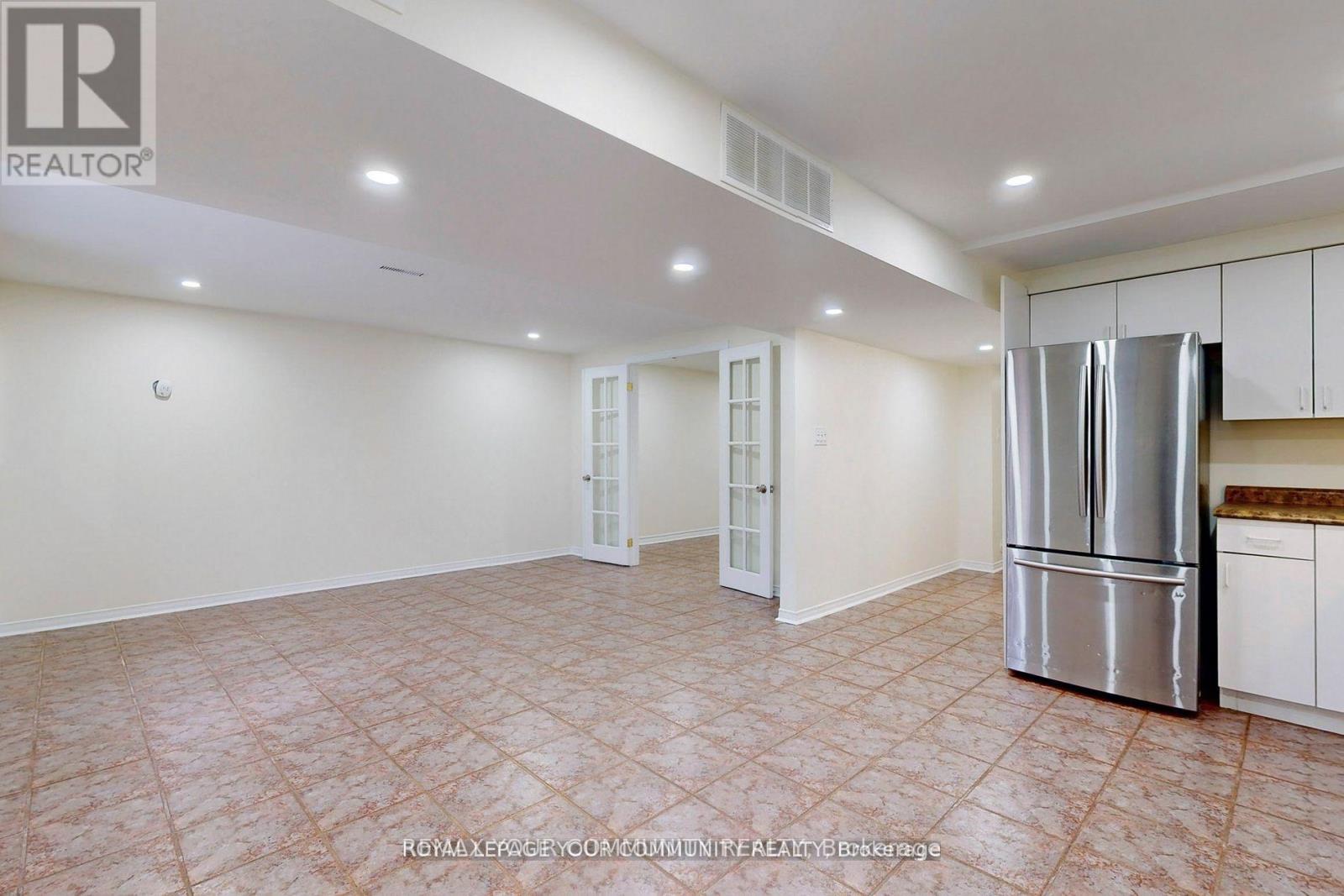 Bsmnt - 136 Woodcroft Lane, Vaughan, Ontario  L4L 6T4 - Photo 10 - N12947566