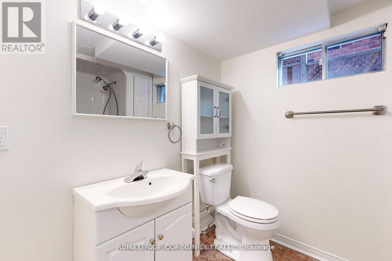 Bsmnt - 136 Woodcroft Lane, Vaughan, Ontario  L4L 6T4 - Photo 13 - N12947566