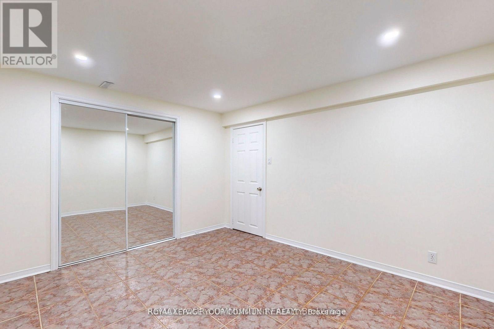 Bsmnt - 136 Woodcroft Lane, Vaughan, Ontario  L4L 6T4 - Photo 7 - N12947566