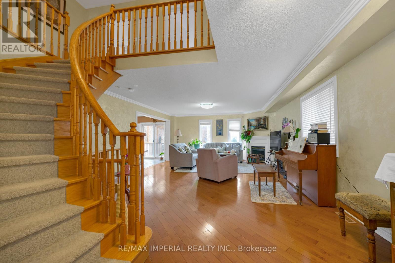 39 Monte Cristi Street S, Vaughan, Ontario  L6A 3H8 - Photo 11 - N12947626