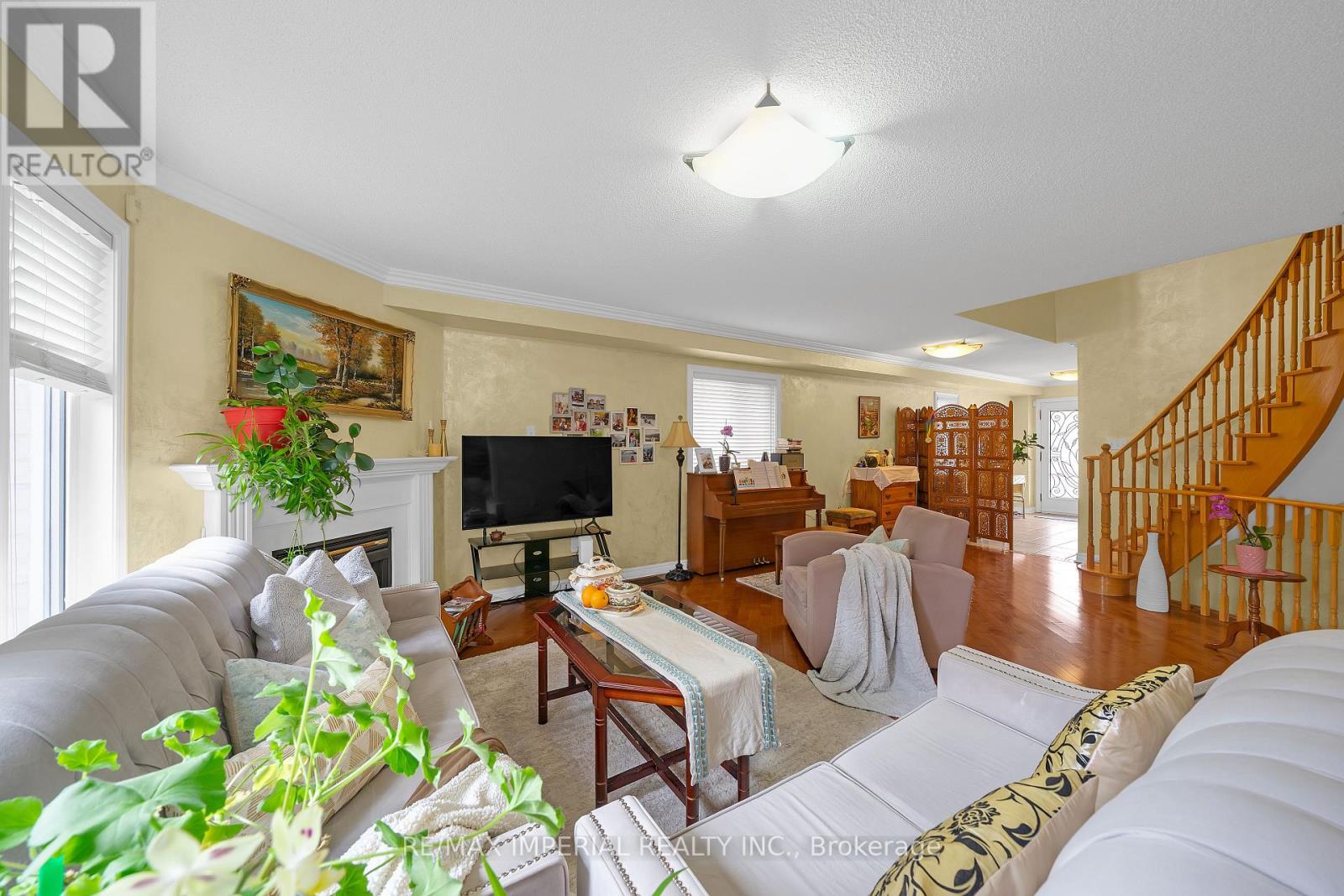 39 Monte Cristi Street S, Vaughan, Ontario  L6A 3H8 - Photo 14 - N12947626