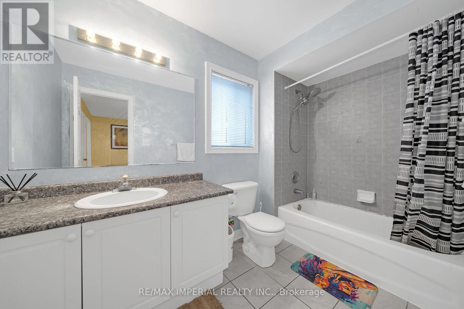 39 Monte Cristi Street S, Vaughan, Ontario  L6A 3H8 - Photo 31 - N12947626