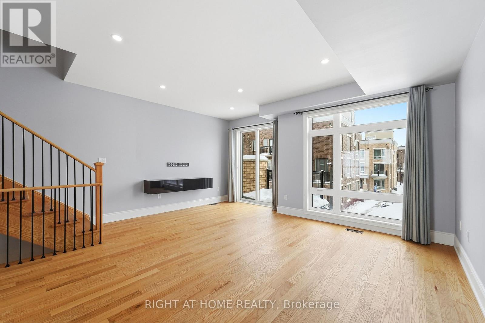 57 Drover Circle, Whitchurch-Stouffville, Ontario  L4A 7G4 - Photo 13 - N12947704