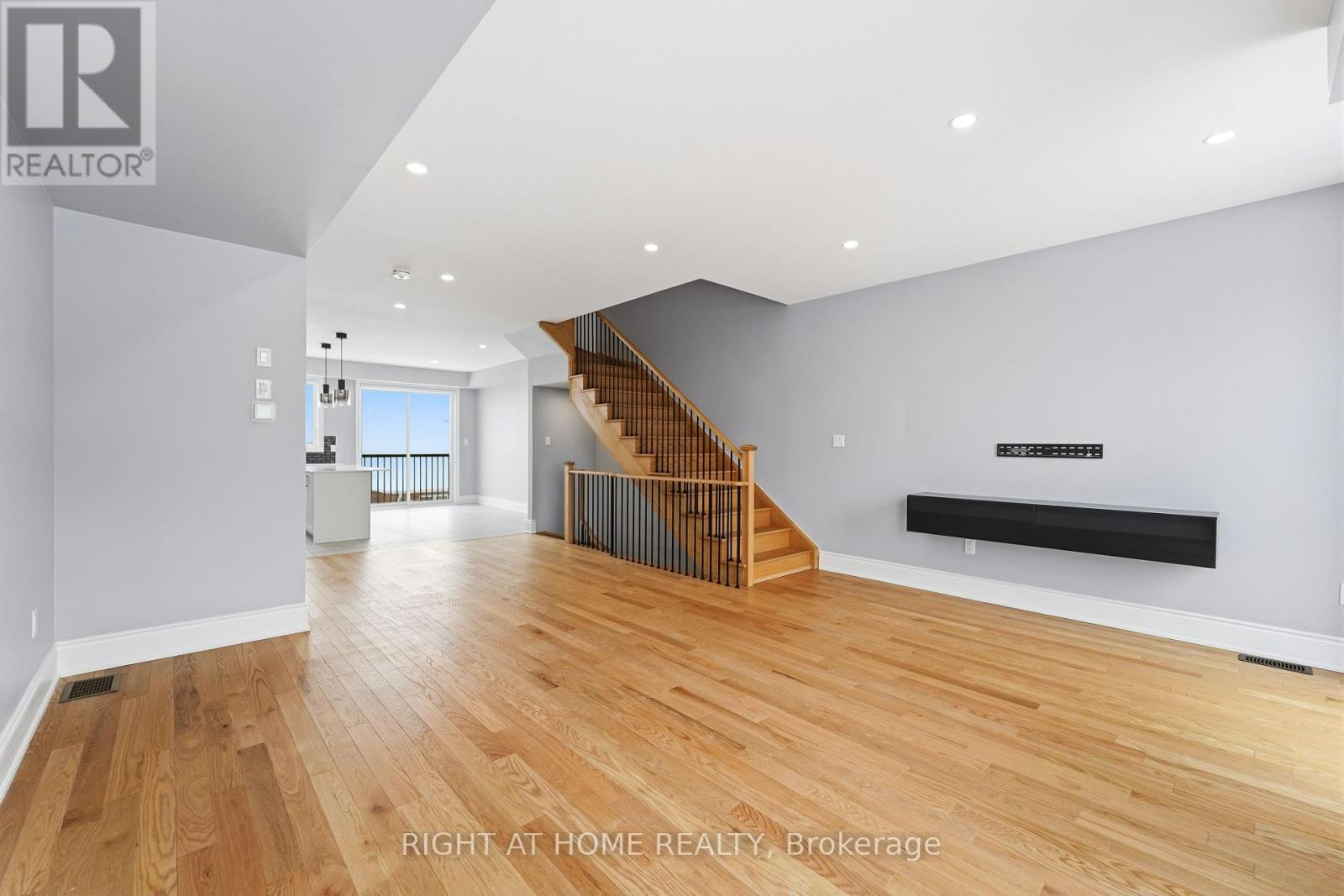 57 Drover Circle, Whitchurch-Stouffville, Ontario  L4A 7G4 - Photo 15 - N12947704