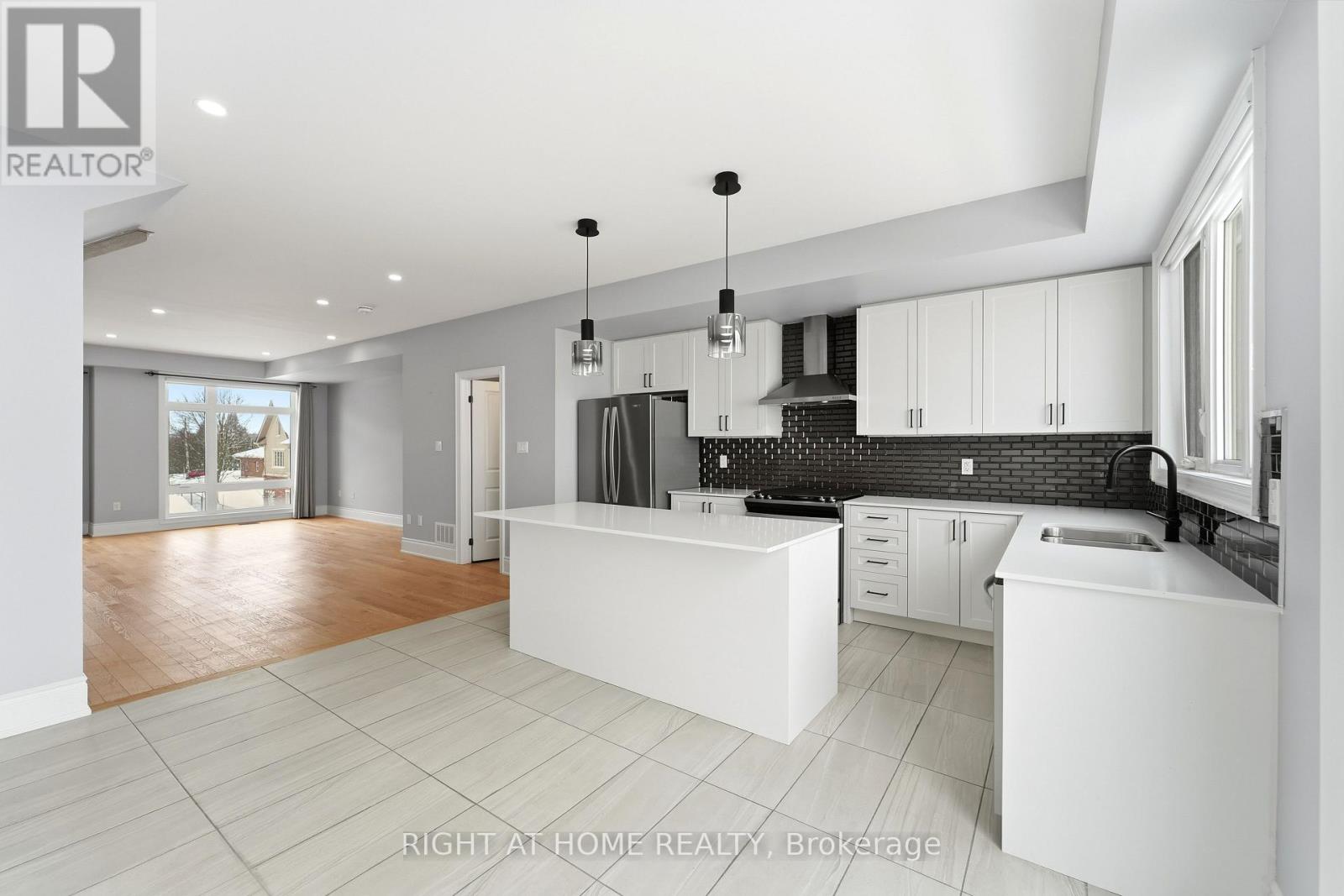 57 Drover Circle, Whitchurch-Stouffville, Ontario  L4A 7G4 - Photo 20 - N12947704