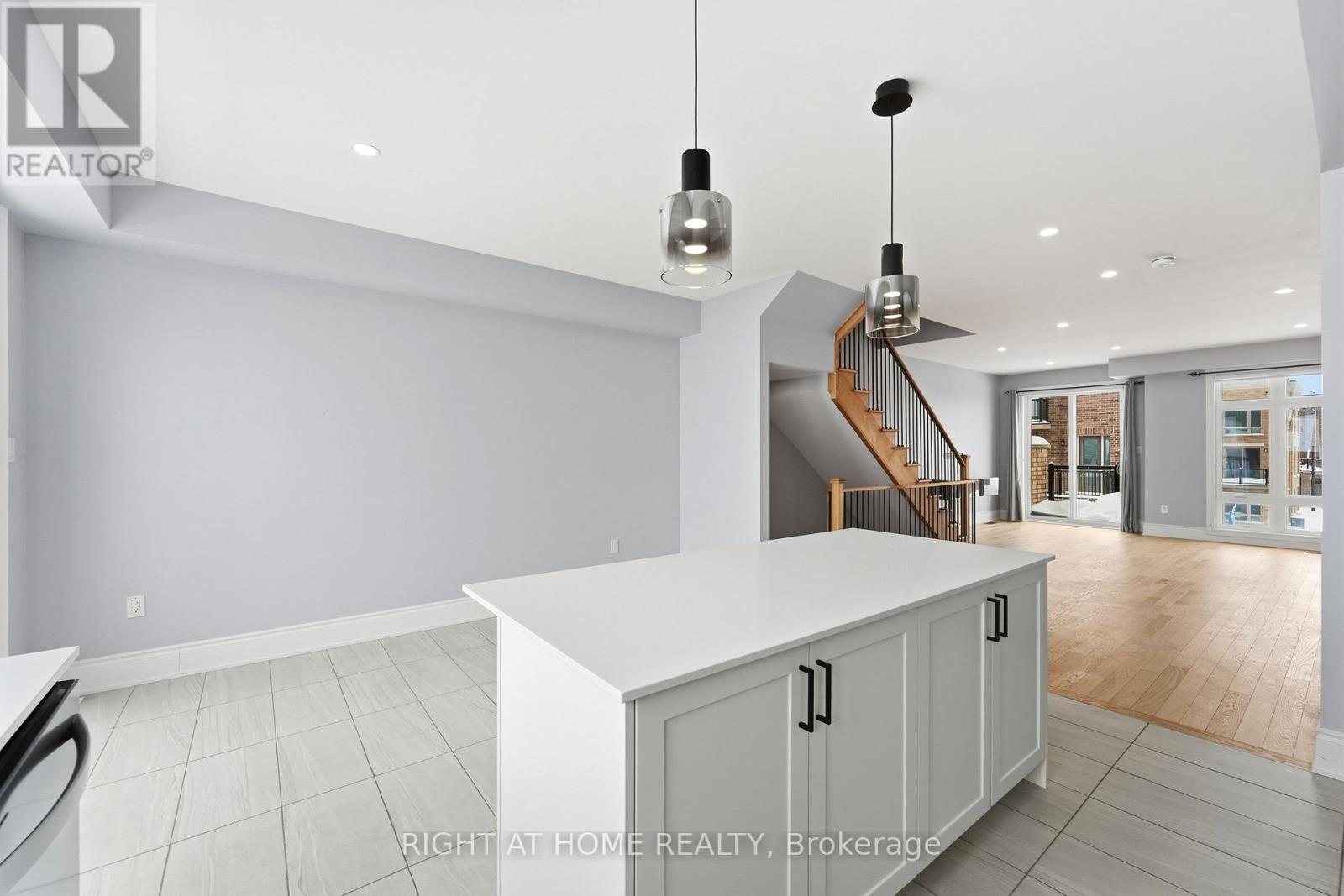 57 Drover Circle, Whitchurch-Stouffville, Ontario  L4A 7G4 - Photo 24 - N12947704