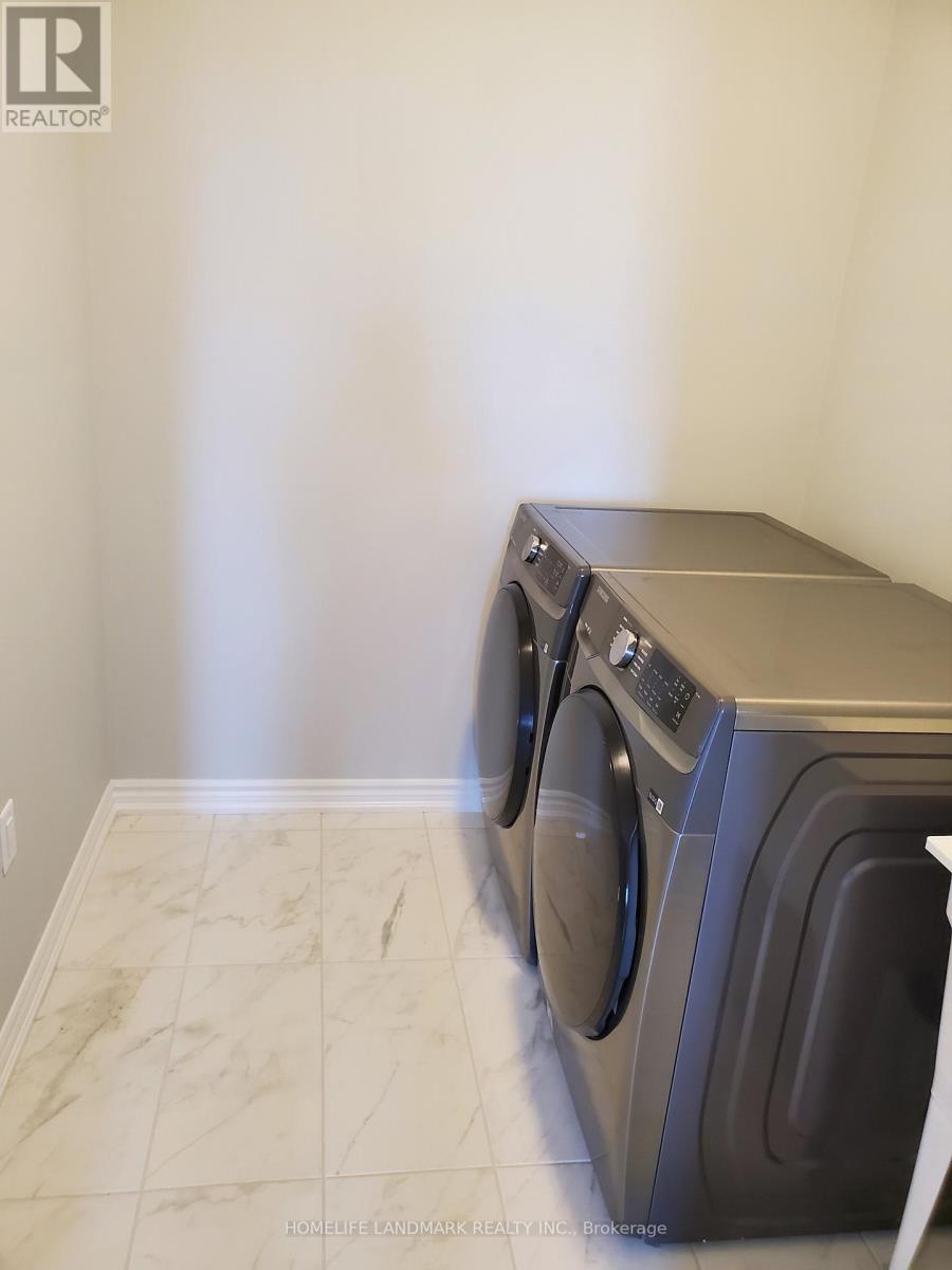 8 Greer Street, Barrie (Painswick South), Ontario  L9J 0R4 - Photo 12 - S12947638