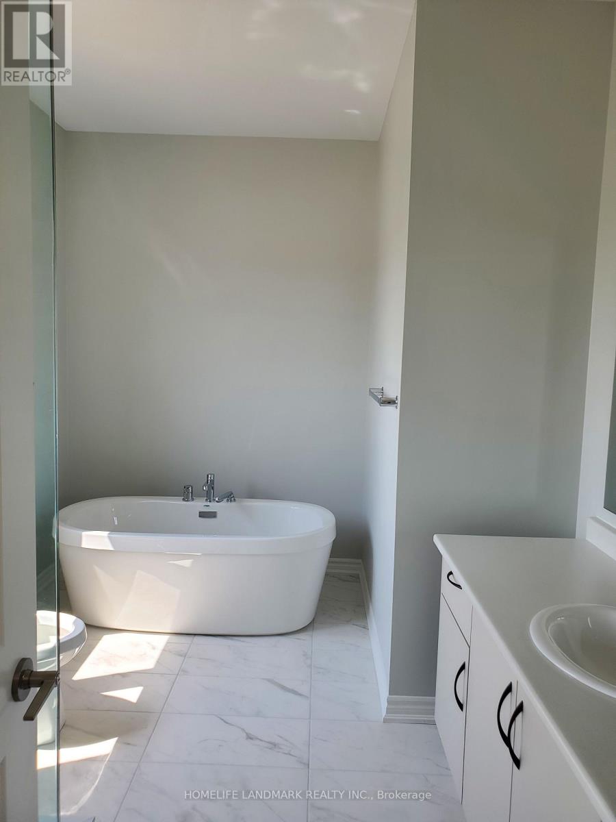 8 Greer Street, Barrie (Painswick South), Ontario  L9J 0R4 - Photo 15 - S12947638