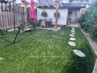 Main Floor - 281 Osler Street, Toronto, Ontario  M6N 2Z3 - Photo 13 - W12901936