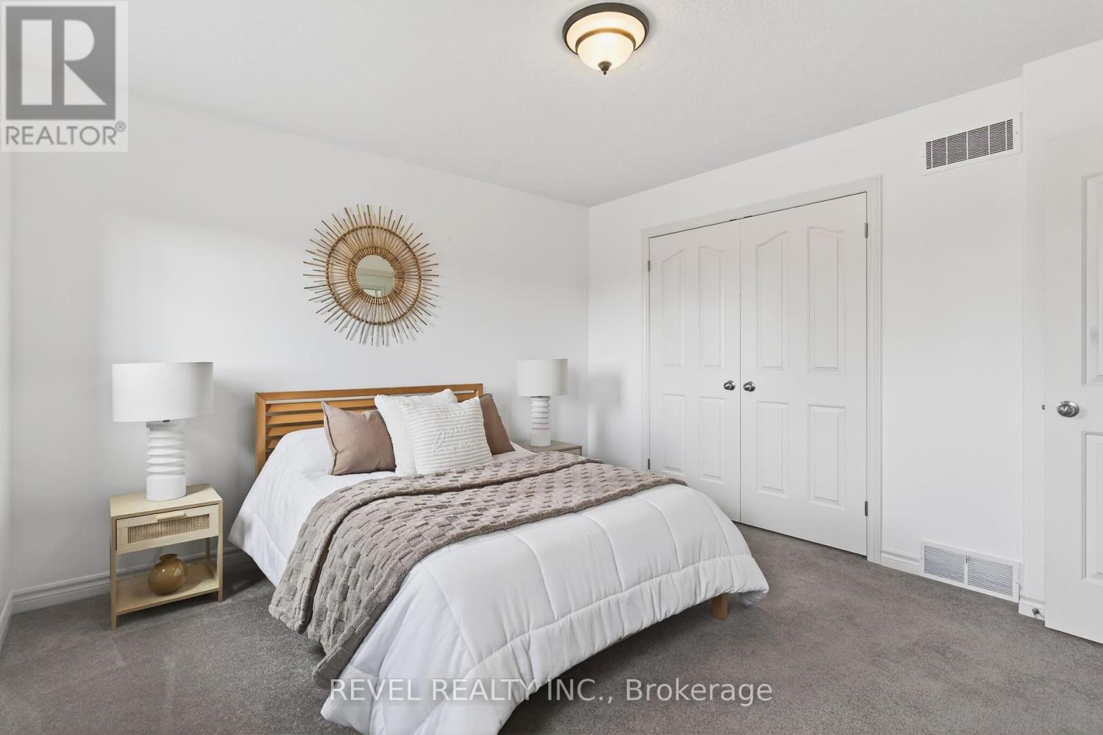 3190 Pincombe Drive, London South, Ontario  N6L 0B4 - Photo 37 - X12945976