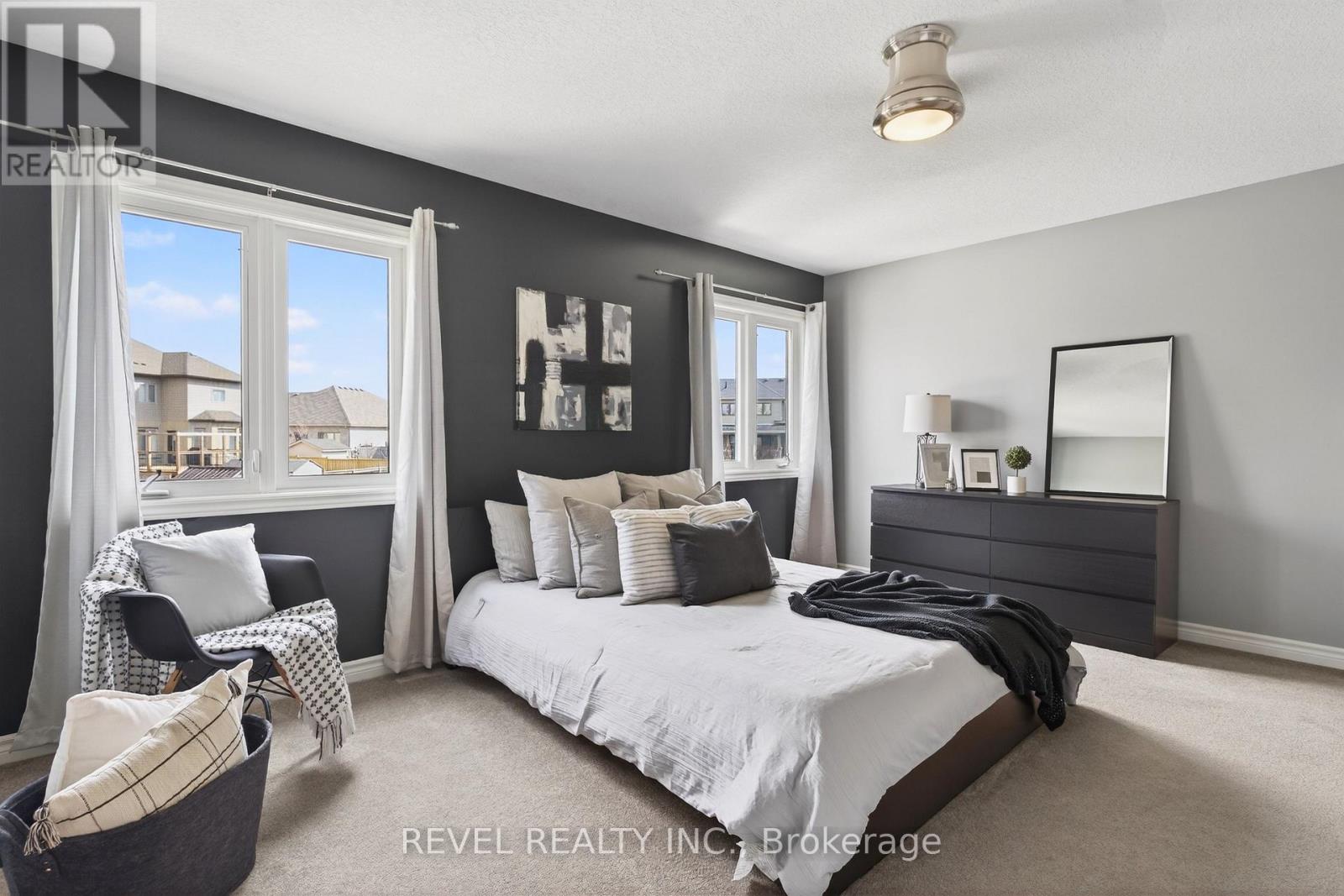 3190 Pincombe Drive, London South, Ontario  N6L 0B4 - Photo 29 - X12945976