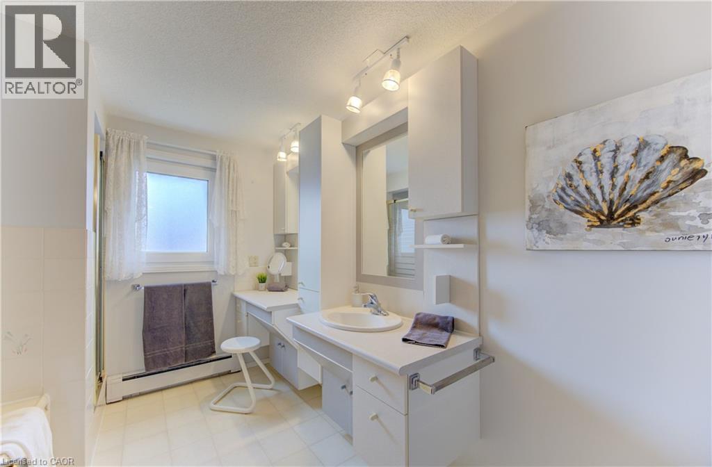 55 Coach Hill Drive, Kitchener, Ontario  N2E 1N7 - Photo 20 - 40812548