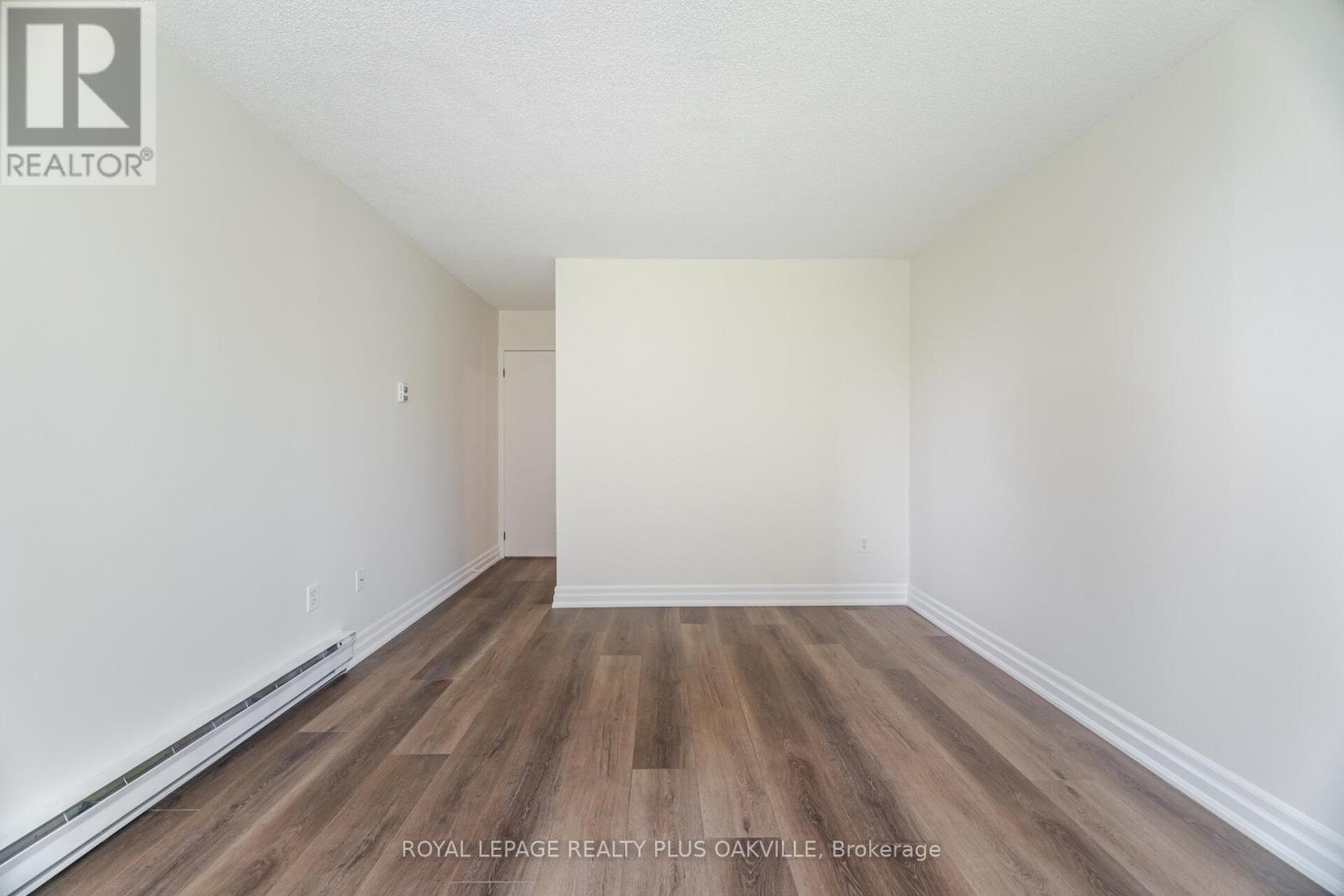 104 - 1225 North Shore Boulevard E, Burlington, Ontario  L7S 1Z6 - Photo 25 - W12947472