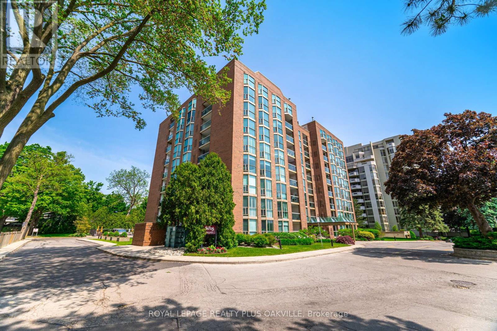 104 - 1225 North Shore Boulevard E, Burlington, Ontario  L7S 1Z6 - Photo 43 - W12947472