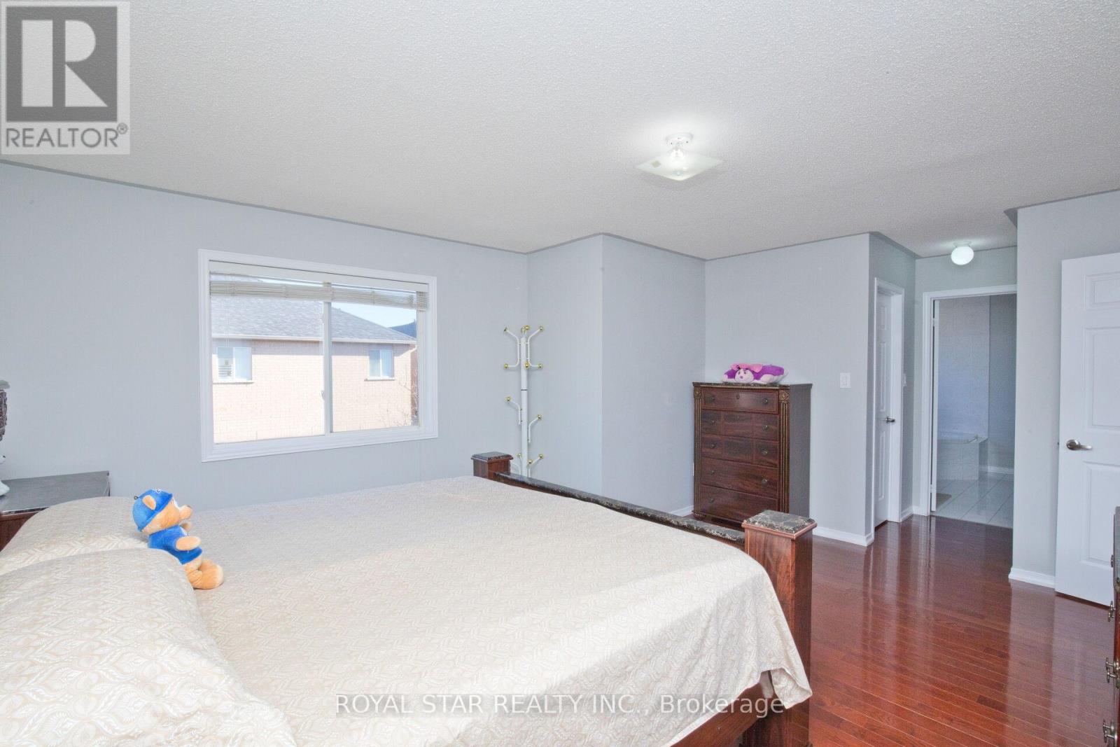 51 Cape Dorset Crescent, Brampton, Ontario  L6R 3K9 - Photo 22 - W12947506