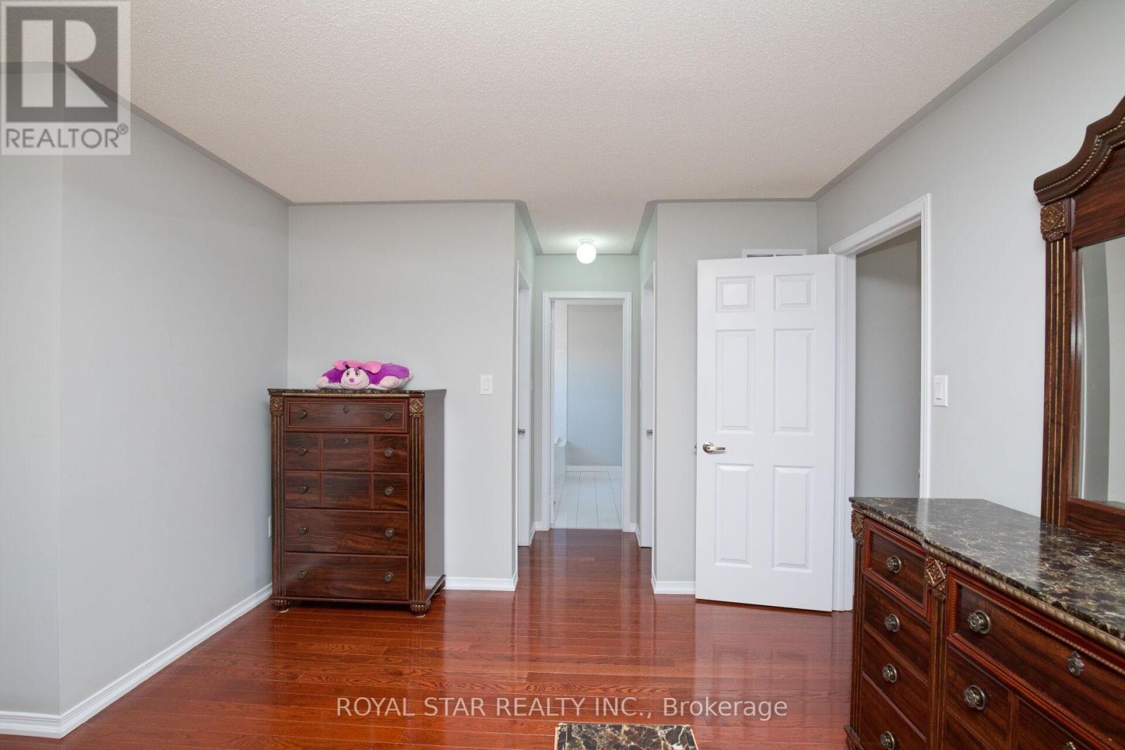 51 Cape Dorset Crescent, Brampton, Ontario  L6R 3K9 - Photo 23 - W12947506