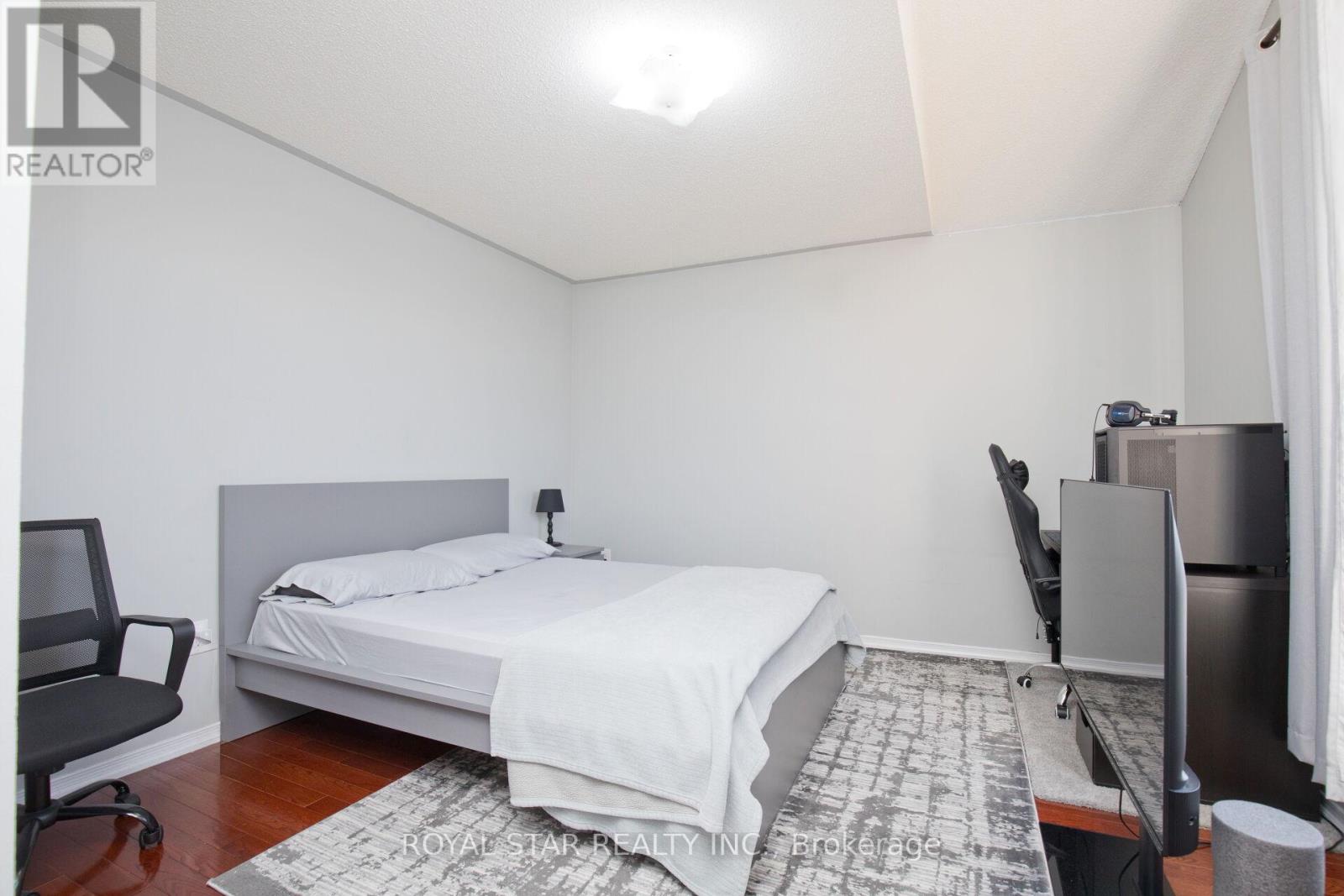 51 Cape Dorset Crescent, Brampton, Ontario  L6R 3K9 - Photo 28 - W12947506