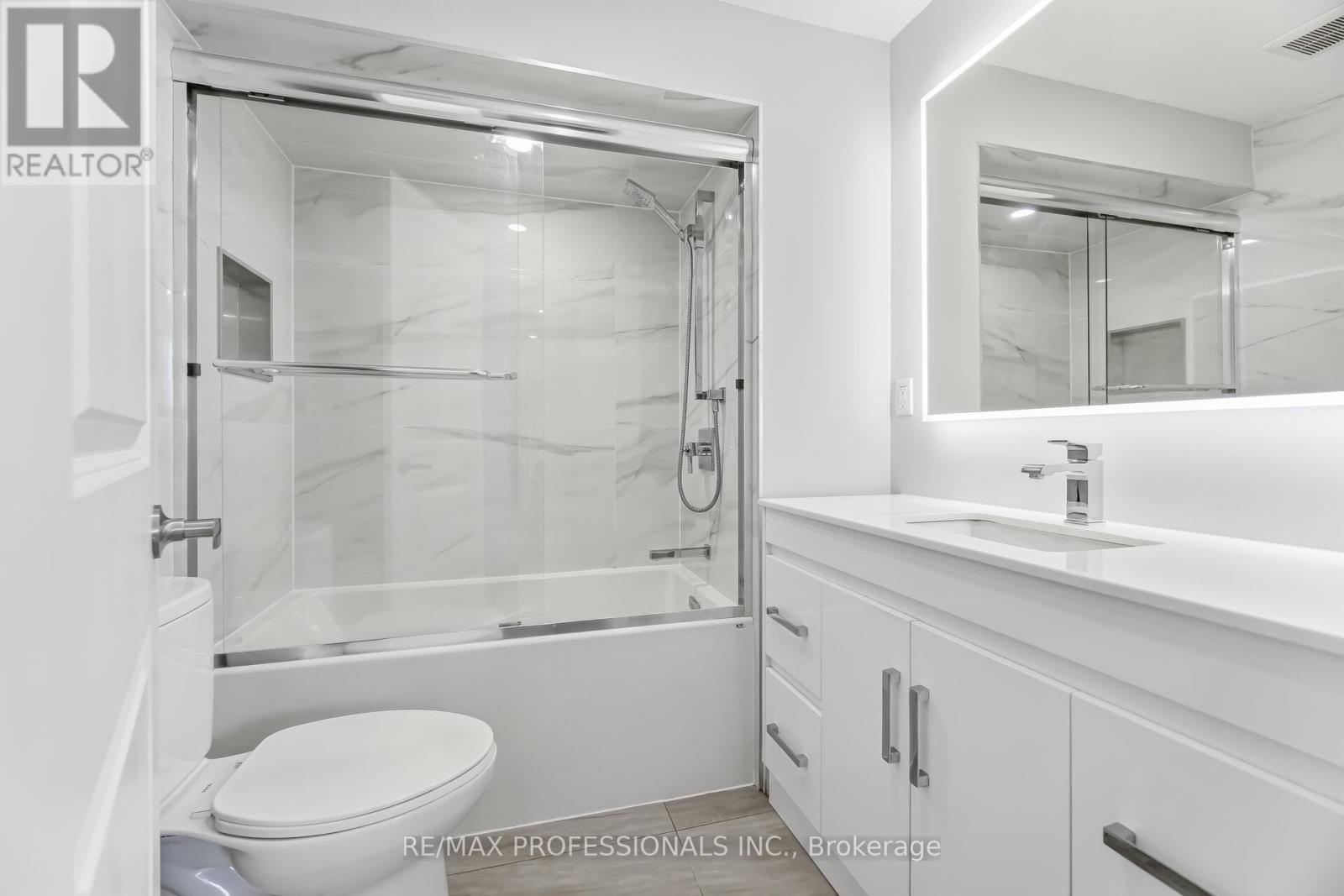 10 Boxwood Road, Toronto, Ontario  M9C 2W5 - Photo 20 - W12947560