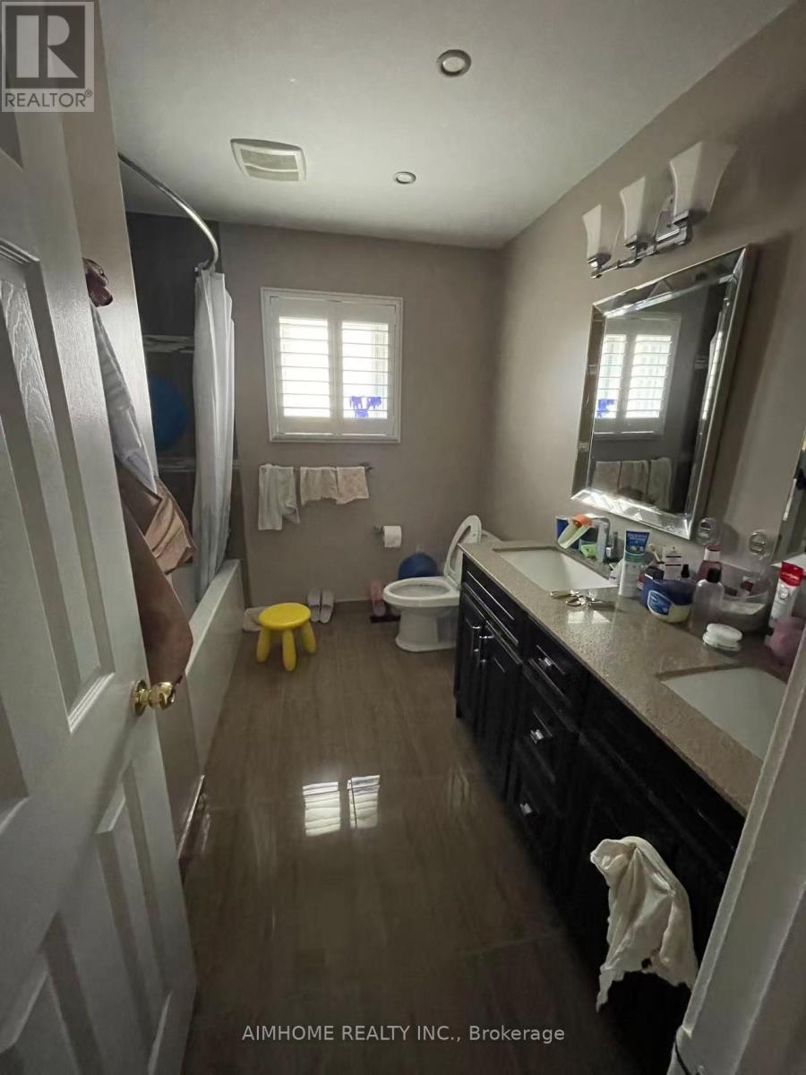 5533 Richmeadow Mews, Mississauga, Ontario  L4Z 3T3 - Photo 14 - W12947584