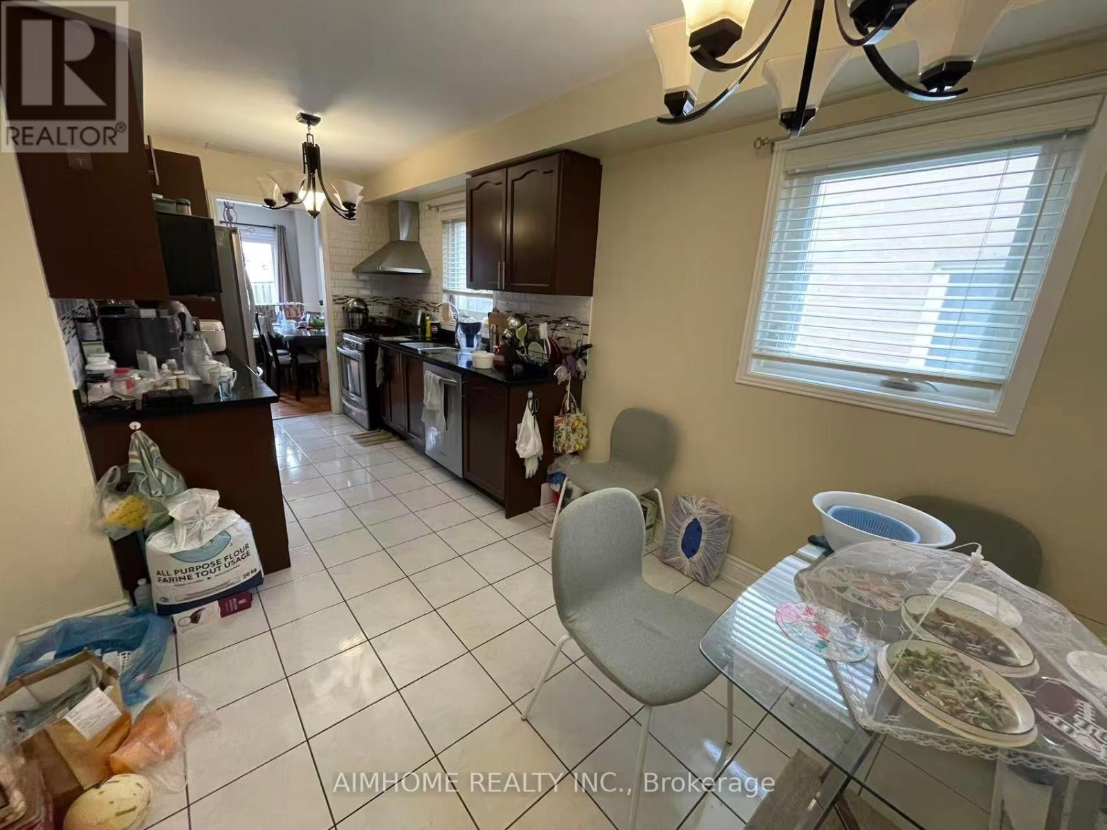 5533 Richmeadow Mews, Mississauga, Ontario  L4Z 3T3 - Photo 4 - W12947584