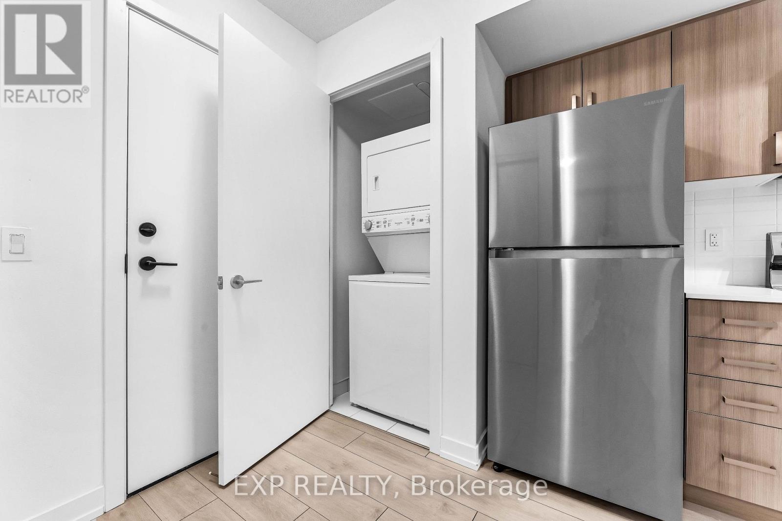 221 - 556 Marlee Avenue, Toronto, Ontario  M6B 0B1 - Photo 13 - W12947632