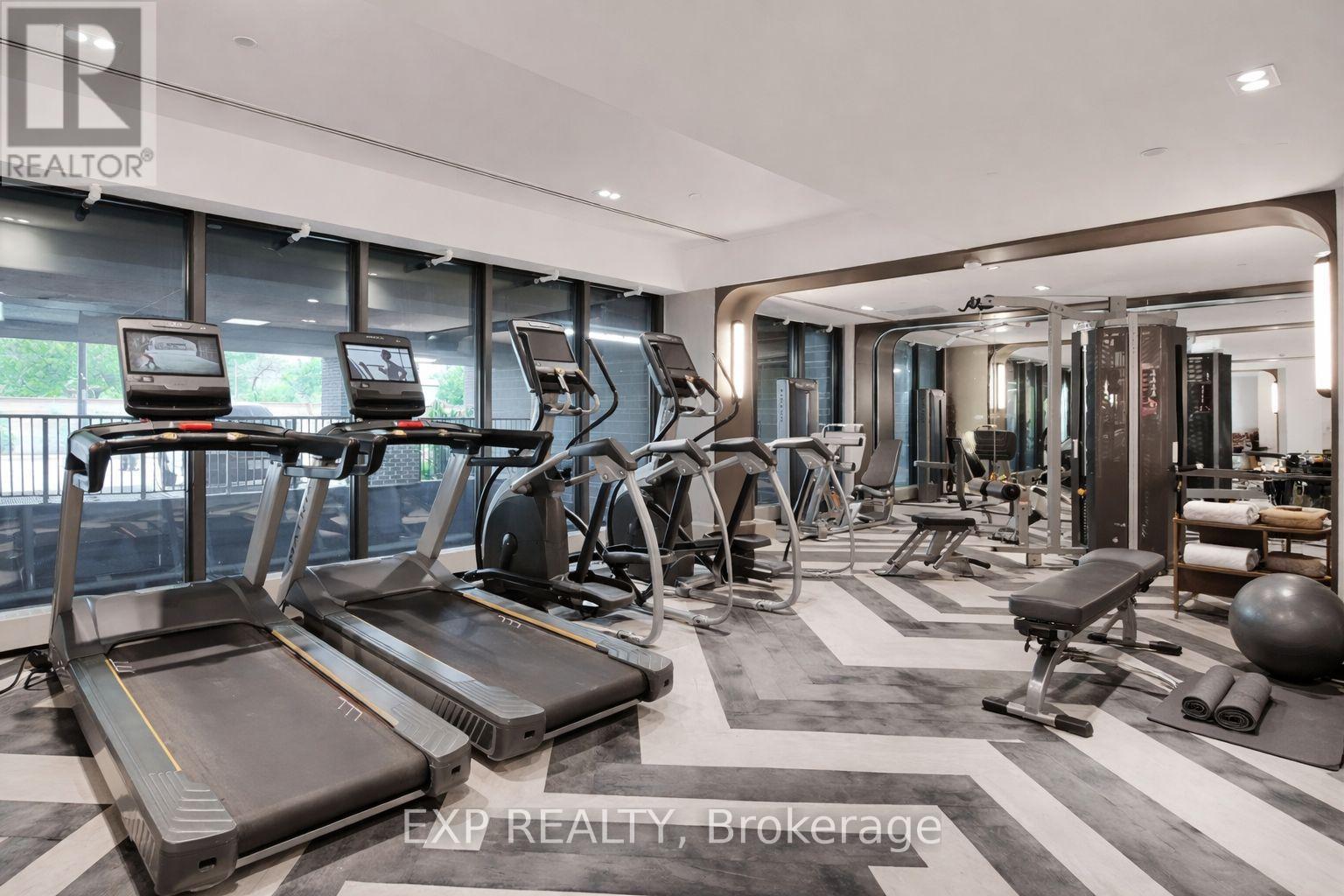 221 - 556 Marlee Avenue, Toronto, Ontario  M6B 0B1 - Photo 17 - W12947632