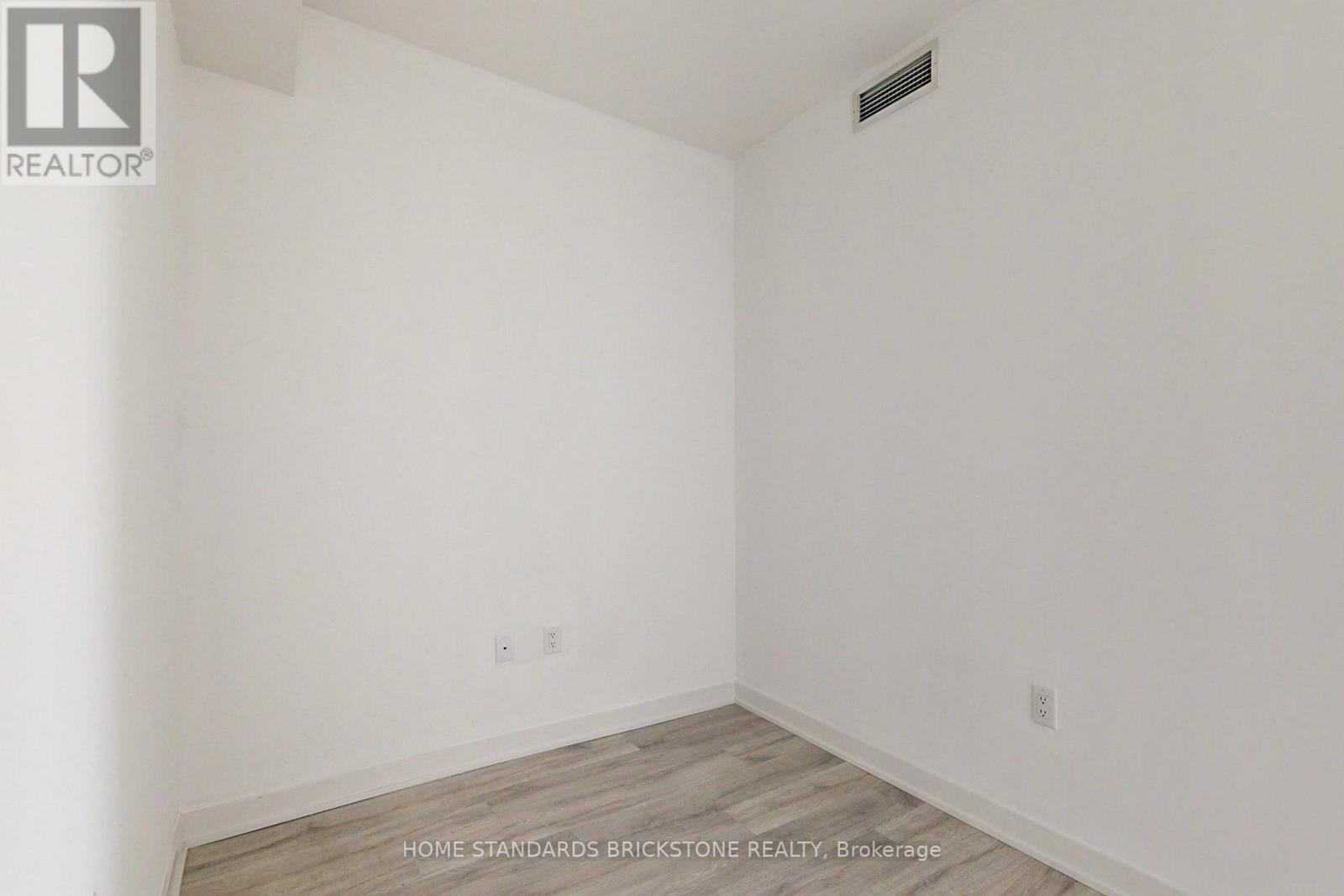 Unknown Address, ,     - Photo 6 - W12947682