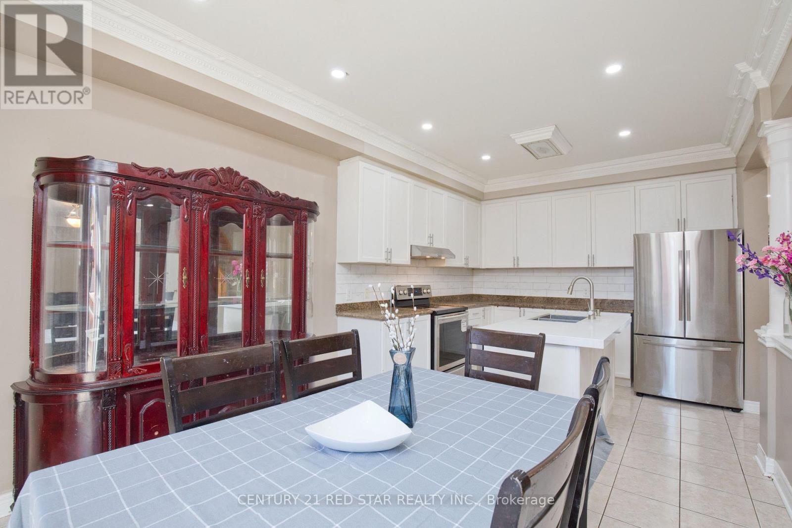 3 Okanagan Drive, Brampton, Ontario  L6R 2X1 - Photo 15 - W12947708