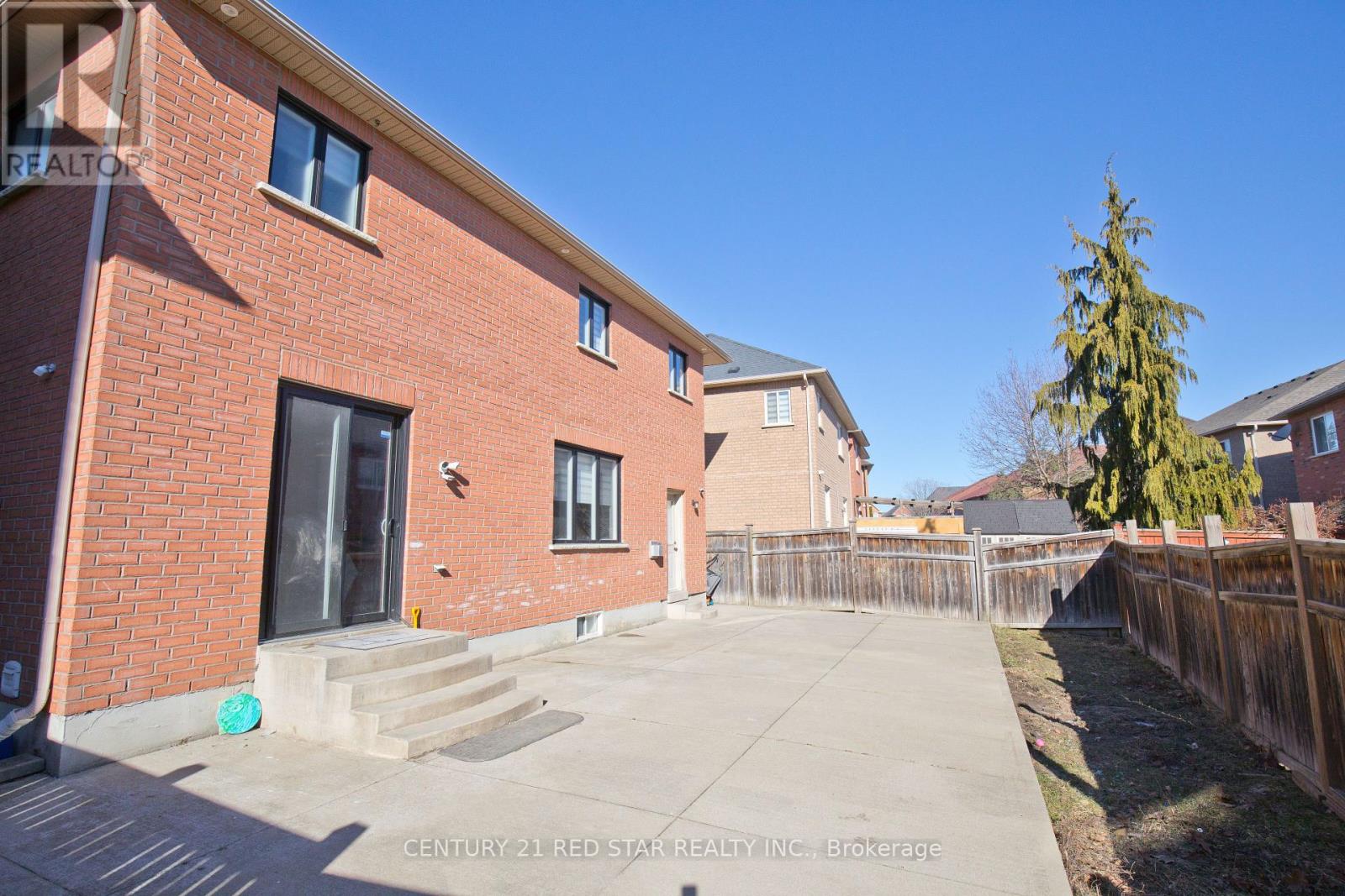 3 Okanagan Drive, Brampton, Ontario  L6R 2X1 - Photo 48 - W12947708