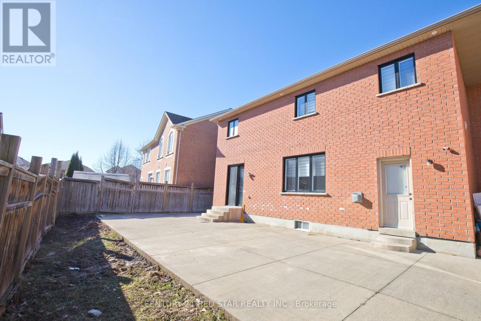 3 Okanagan Drive, Brampton, Ontario  L6R 2X1 - Photo 49 - W12947708