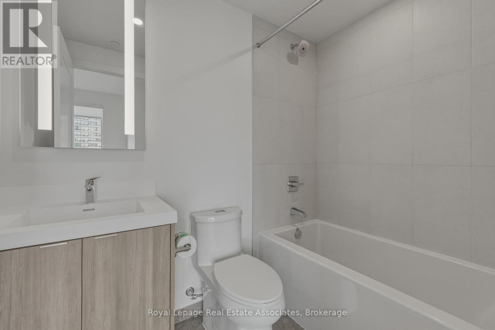 901 - 25 Cordova Avenue, Toronto, Ontario  M9A 0E5 - Photo 15 - W12947714