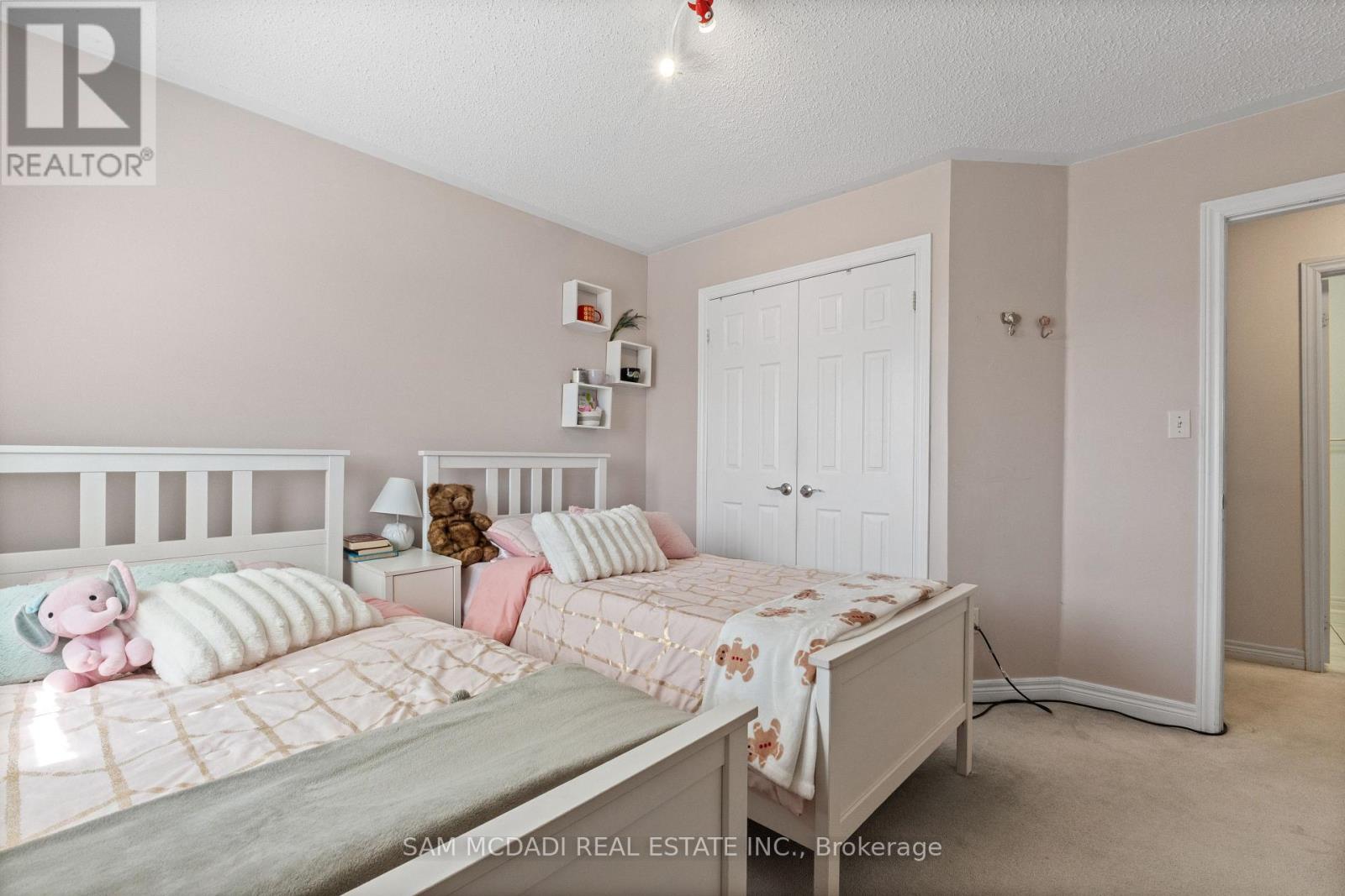 5625 Passion Flower Boulevard, Mississauga, Ontario  L5M 7N2 - Photo 18 - W12947718