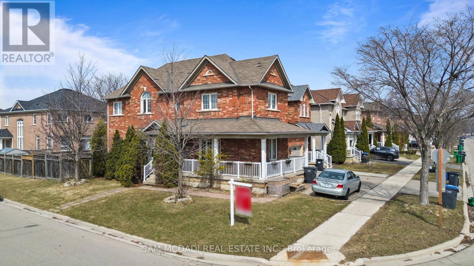 5625 Passion Flower Boulevard, Mississauga, Ontario  L5M 7N2 - Photo 2 - W12947718