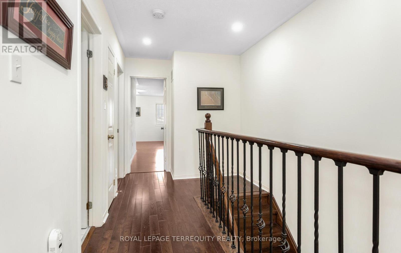 490 Orange Walk Crescent, Mississauga, Ontario  L5R 0A5 - Photo 19 - W12947720