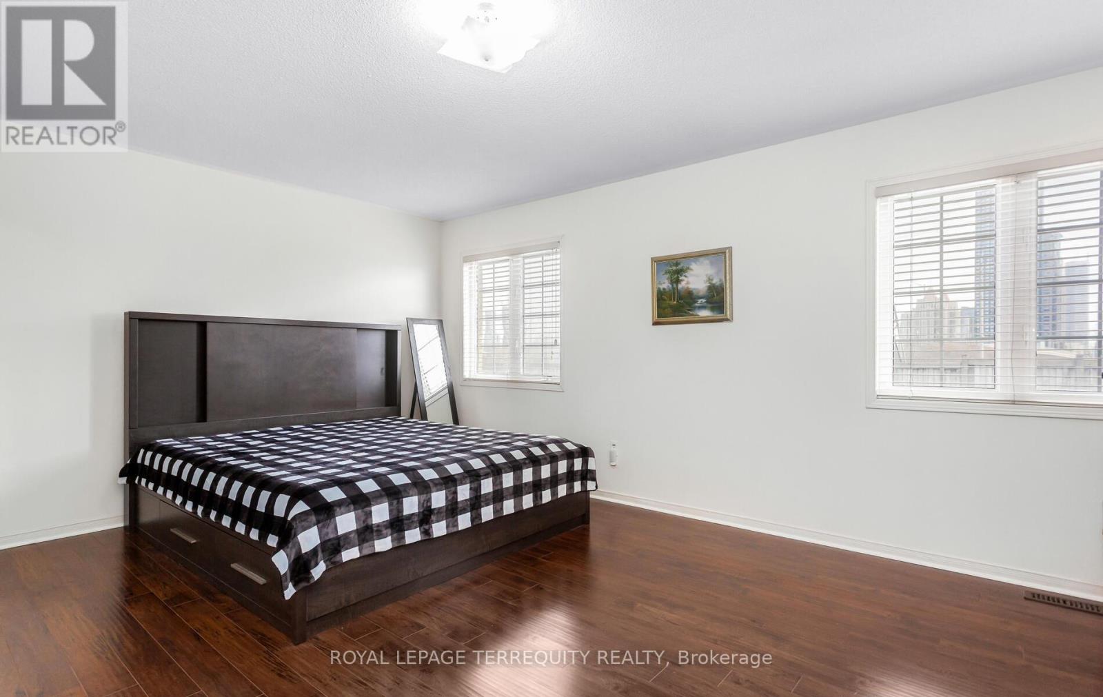 490 Orange Walk Crescent, Mississauga, Ontario  L5R 0A5 - Photo 20 - W12947720