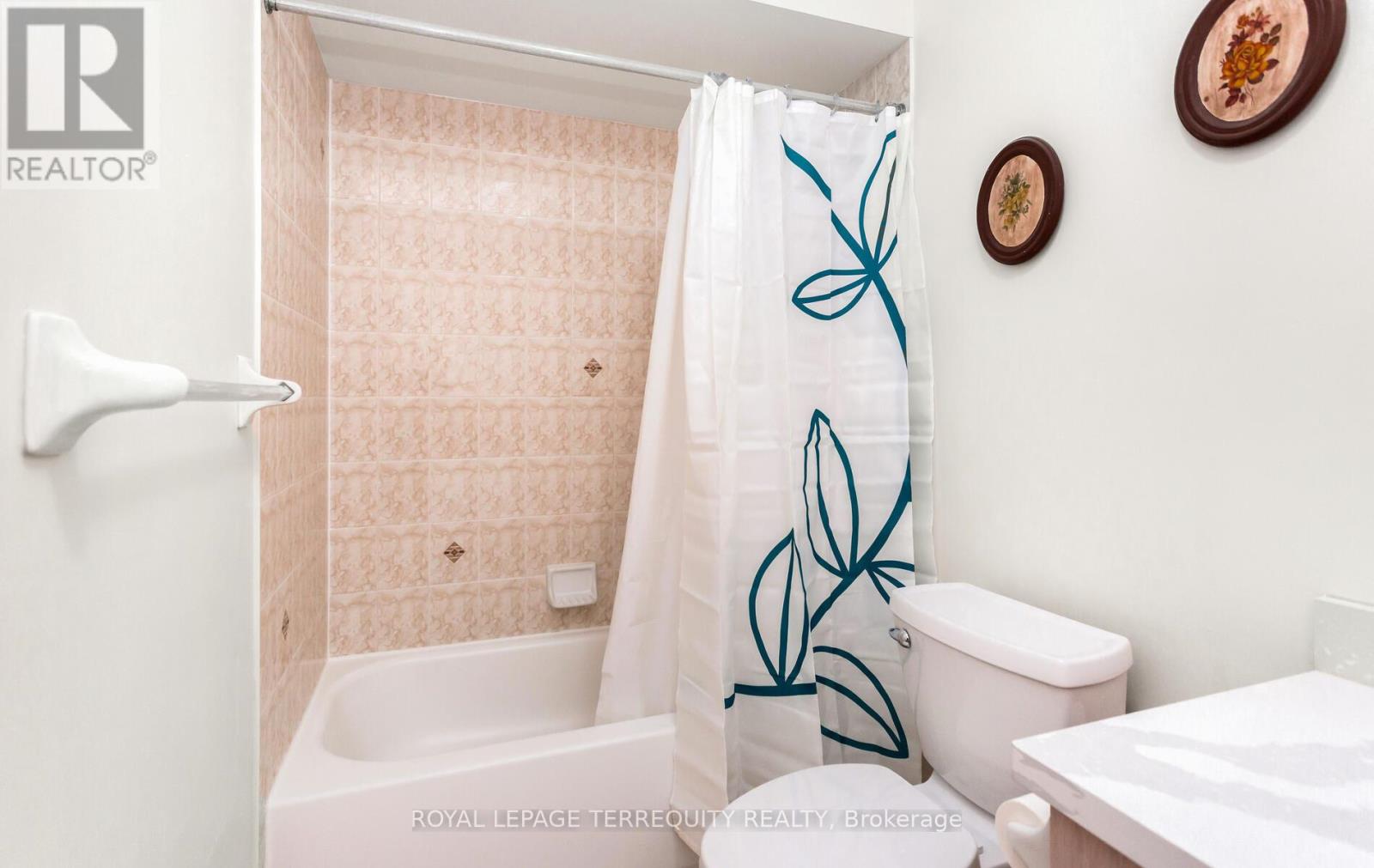 490 Orange Walk Crescent, Mississauga, Ontario  L5R 0A5 - Photo 23 - W12947720