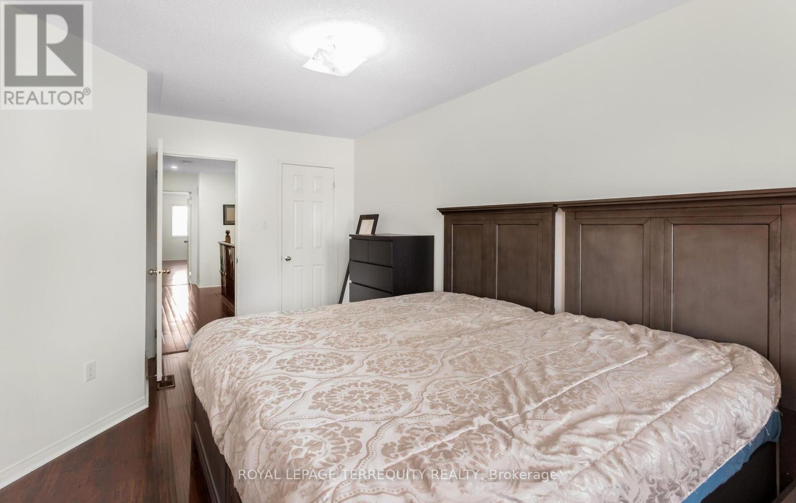 490 Orange Walk Crescent, Mississauga, Ontario  L5R 0A5 - Photo 27 - W12947720