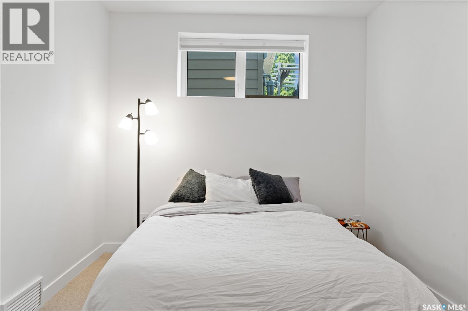 103 Saguenay Drive, Saskatoon, Saskatchewan  S7K 4M8 - Photo 33 - SK031804