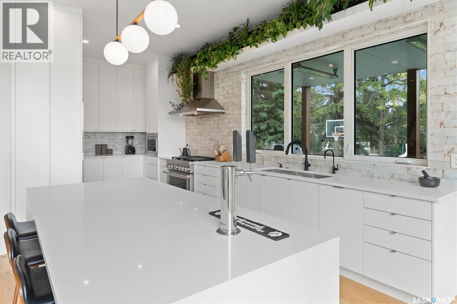 103 Saguenay Drive, Saskatoon, Saskatchewan  S7K 4M8 - Photo 5 - SK031804