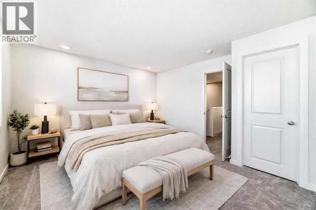 48 Creekside Rise SW, Calgary, Alberta  T2X 5V9 - Photo 3 - A2290713