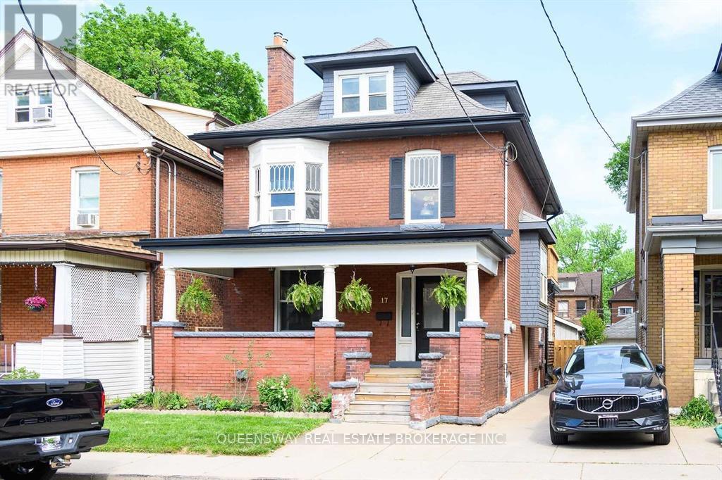 Upper - 17 Fairholt Road S, Hamilton, Ontario  L8M 2T2 - Photo 18 - X12947526